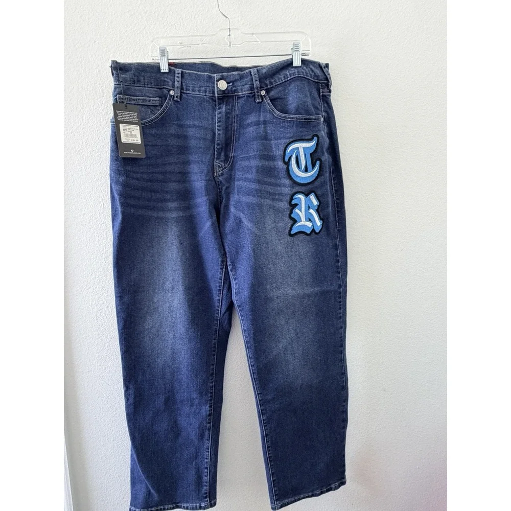 NWT True Religion Bobby Applique Baggy Fit Jeans Men Medium Blaze Wash Size 36